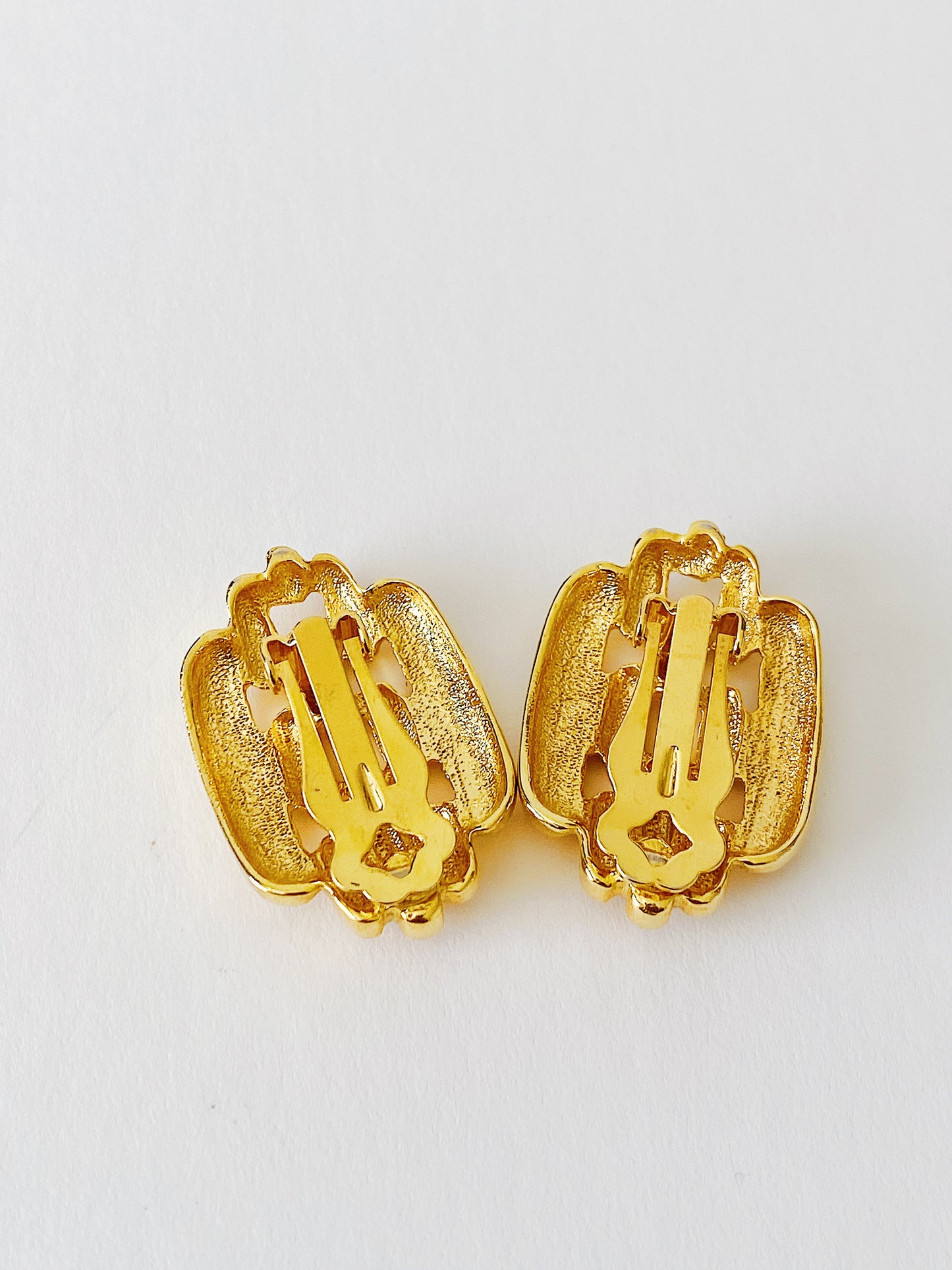 Vintage Gold Plated Link Clip-On Earrings
