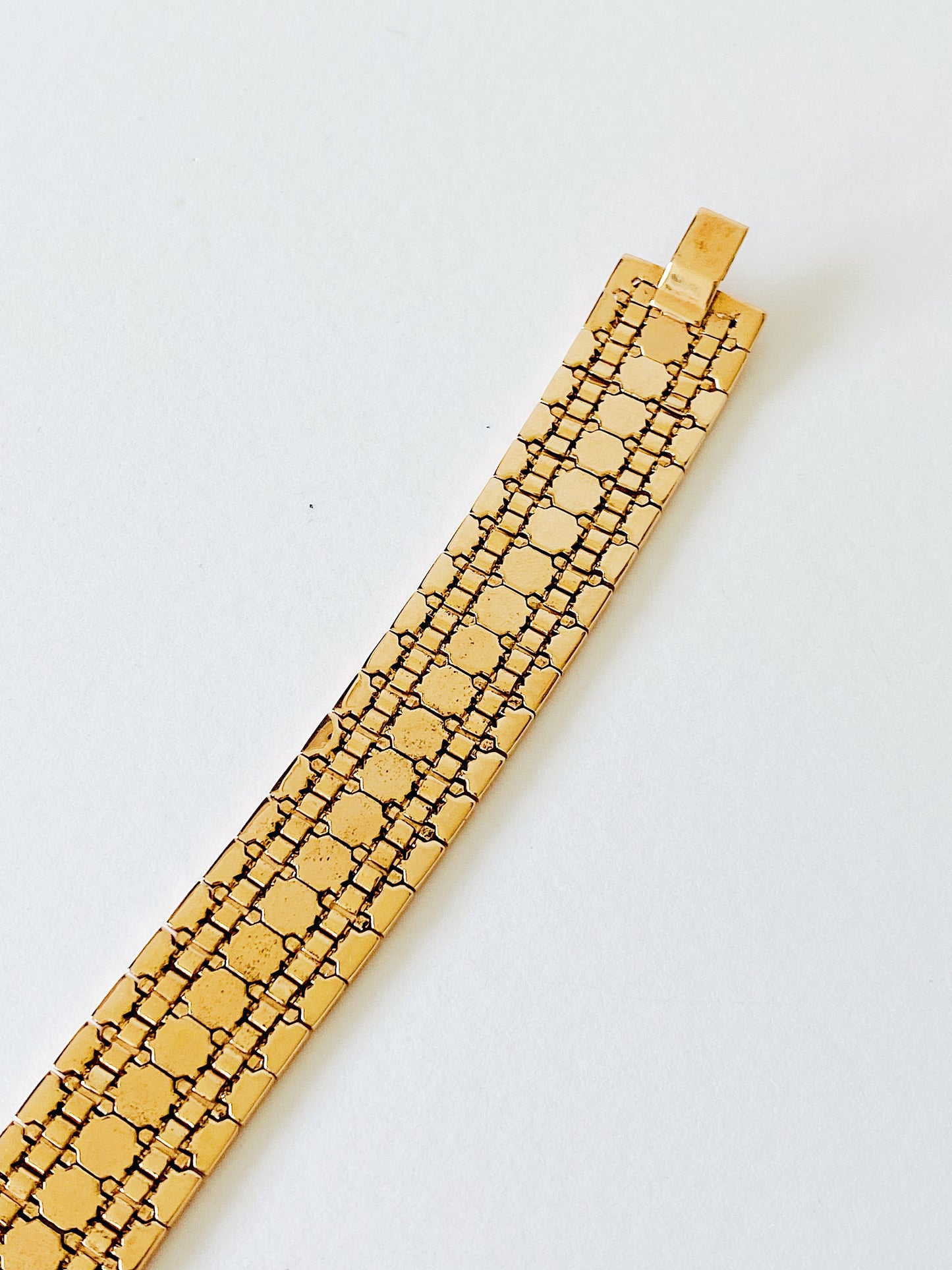 Rare Vintage 1940s Crown Trifari Honeycomb Link Bracelet by Alfred Philippe