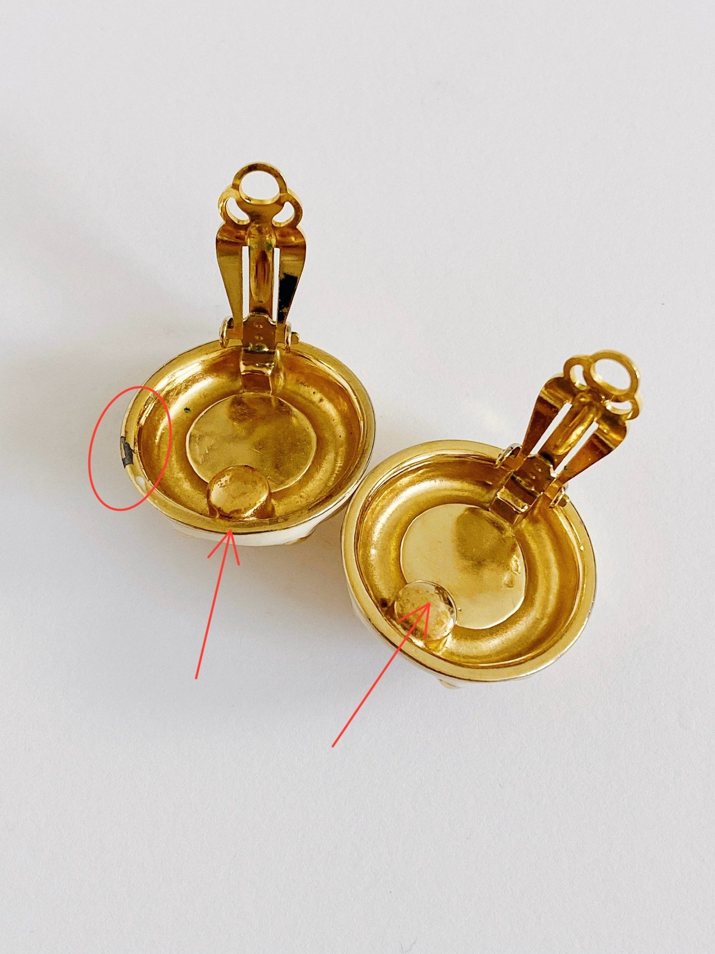 Vintage Erwin Pearl Enamel Pearl Earrings