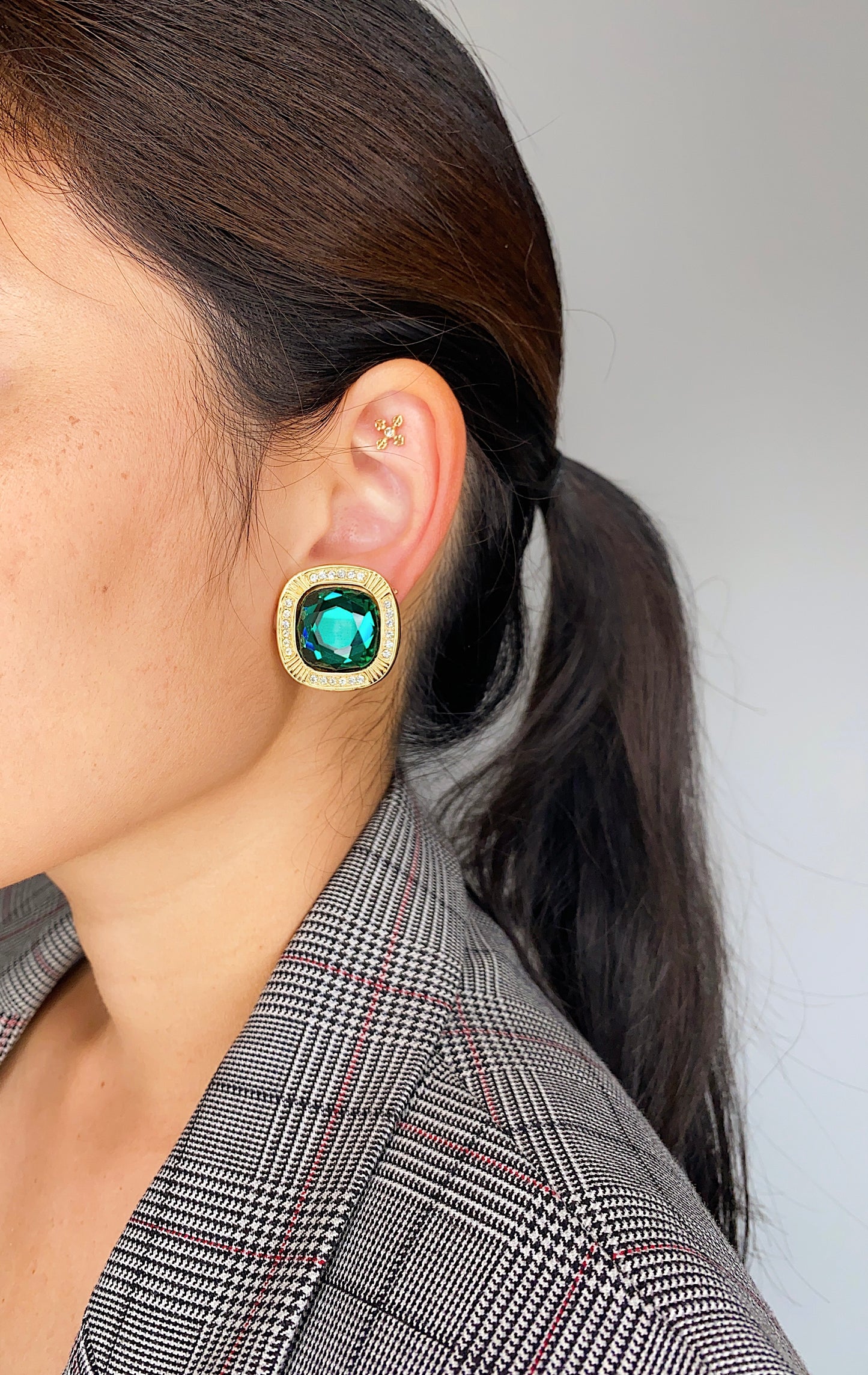 Vintage Swarovski Cushion-Cut Emerald Crystal Clip Earrings