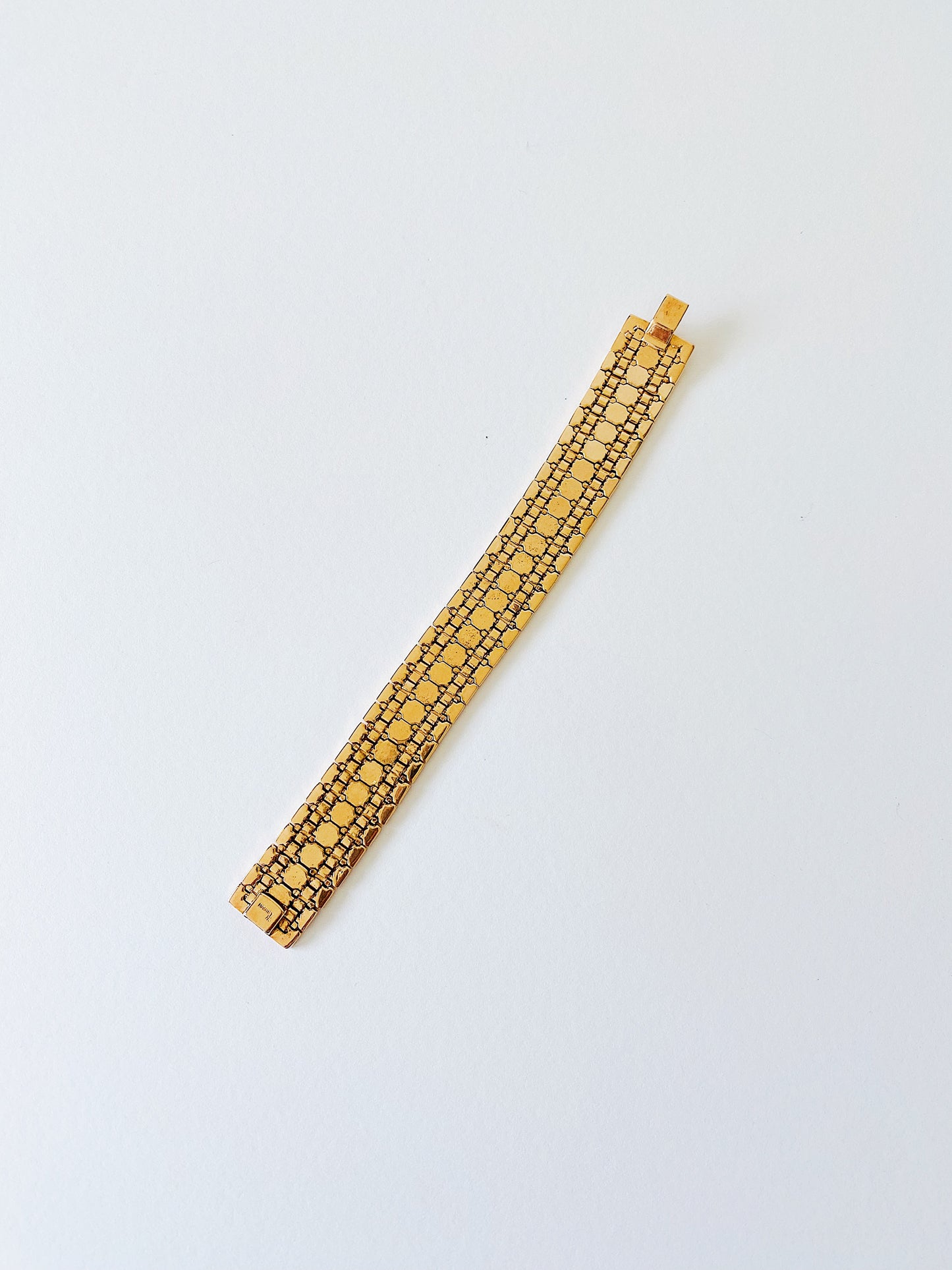 Rare Vintage 1940s Crown Trifari Honeycomb Link Bracelet by Alfred Philippe
