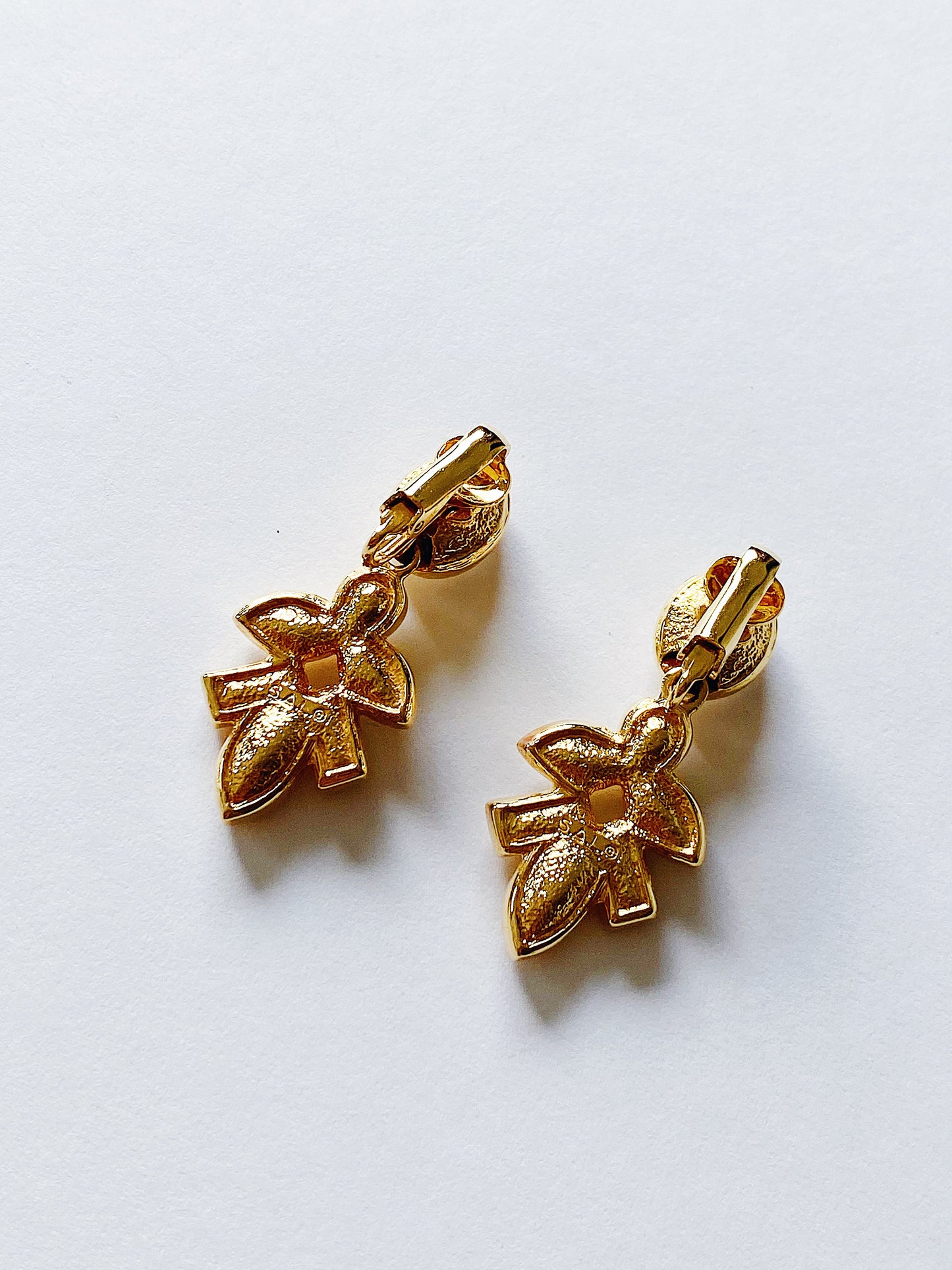 Vintage Swarovski Floral Drop Clip Earrings