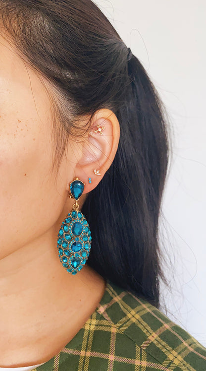 Oscar de la Renta Blue Crystal Drop Earrings