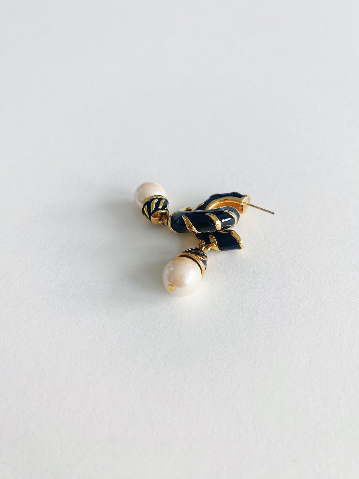 Vintage Richelieu Black & Gold Faux Pearl Drop Earrings