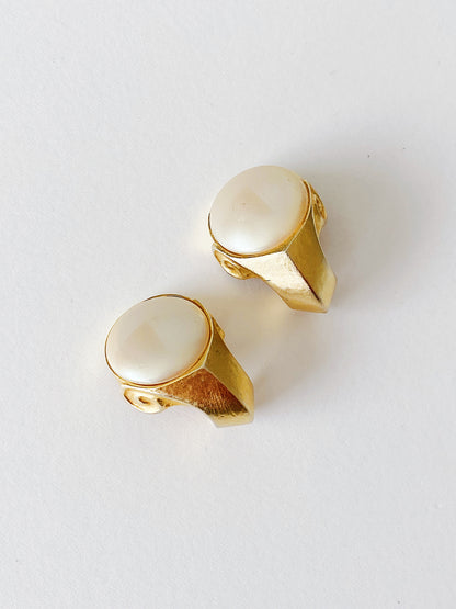 Vintage Chunky Pearl Curved Clip-On Earrings
