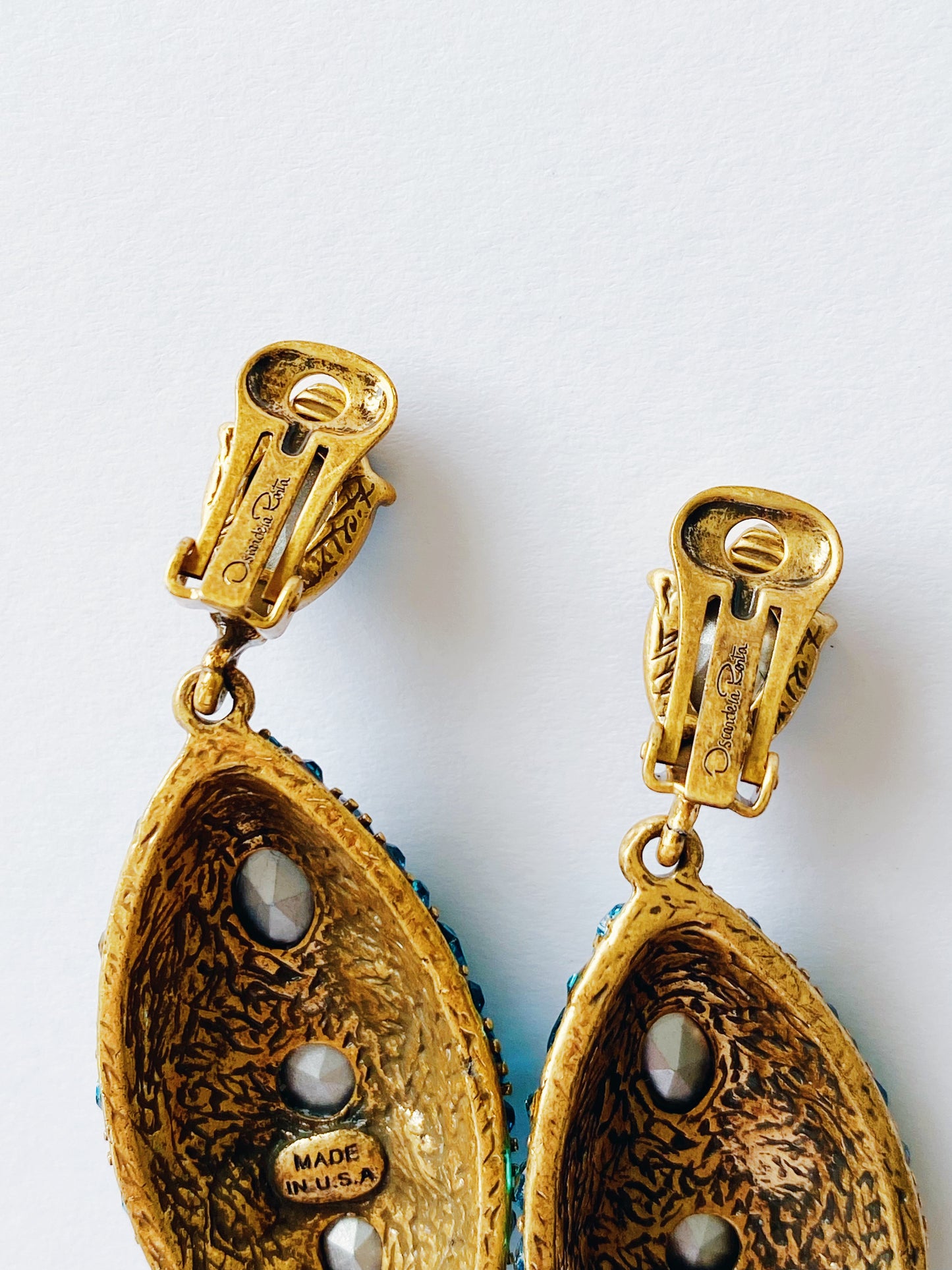 Oscar de la Renta Blue Crystal Drop Earrings