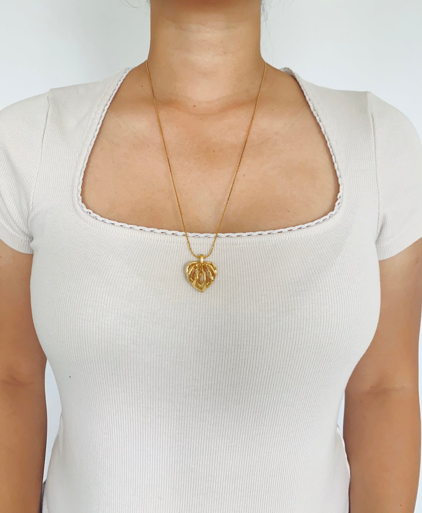 Vintage Caged Puffy Heart Pendant Necklace
