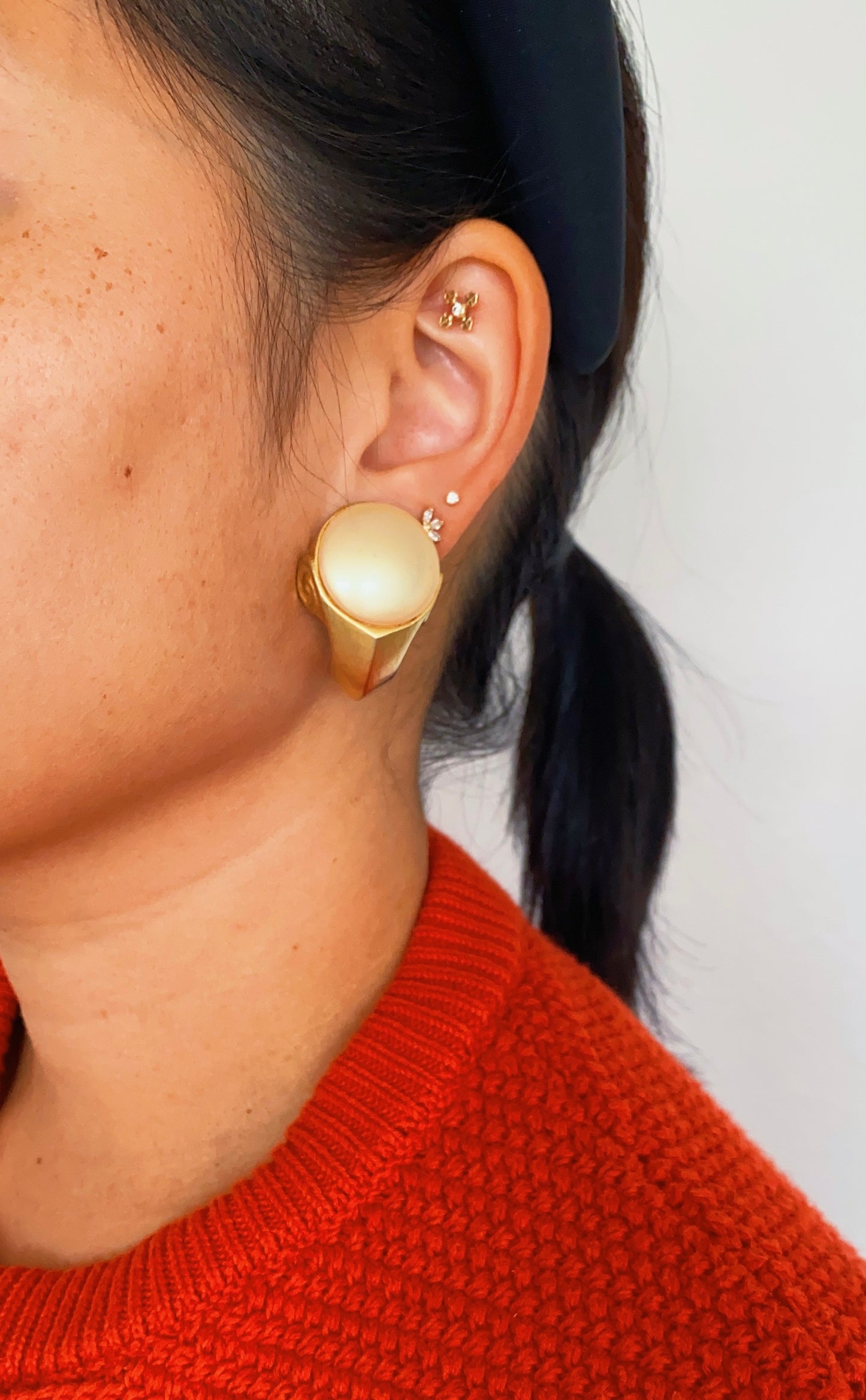 Vintage Chunky Pearl Curved Clip-On Earrings