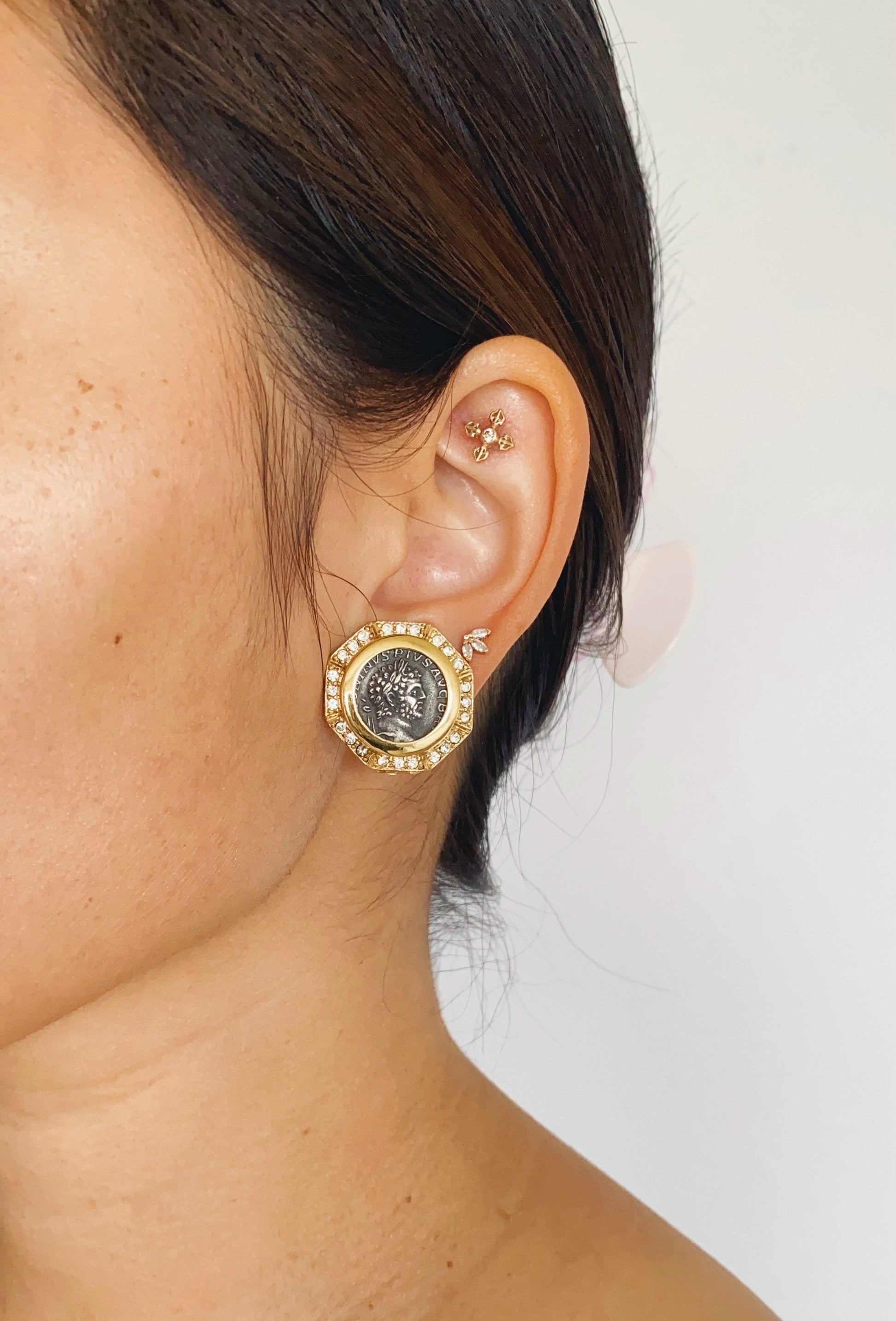 Vintage Carolee Roman Coin Rhinestone Clip Earrings – SWS Vintage