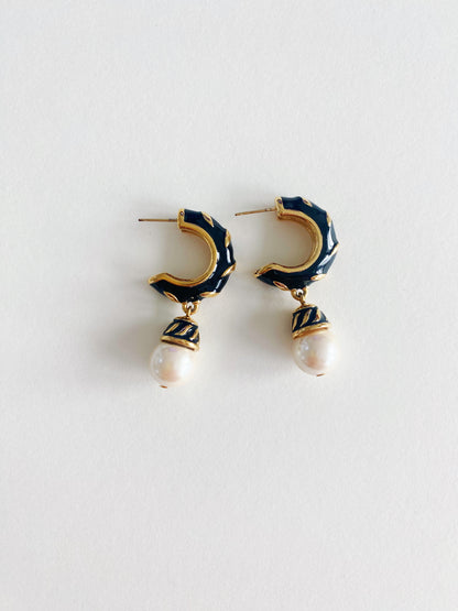 Vintage Richelieu faux pearl drop earrings with black enamel and gold-tone metal, 1990s statement earrings with new earring backings.
